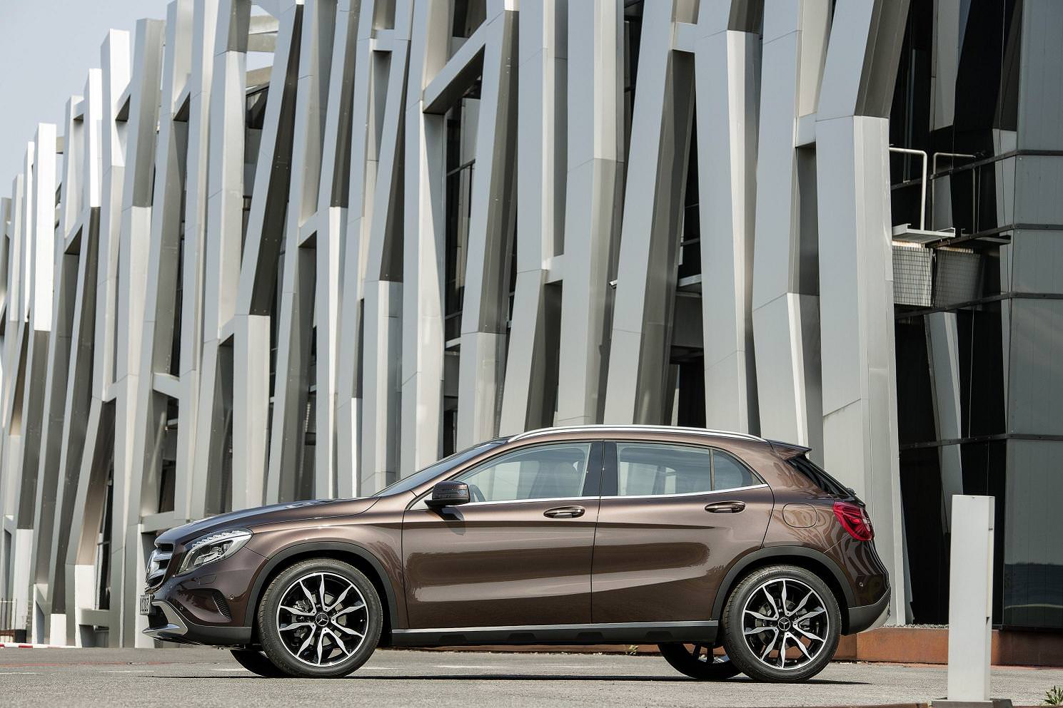 Mercedes-Benz GLA 220 CDI 4MATIC