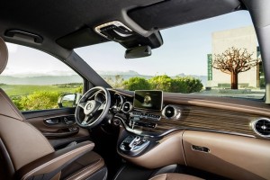 Die neue Mercedes-Benz V-Klasse – Interieur, Leder Nappa maron The new Mercedes-Benz V-Class – Interior, marron nappa leather