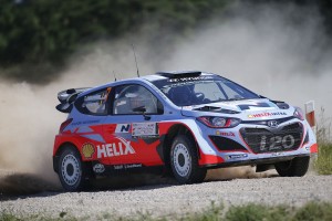 Thierry Neuville si Nicolas Gilsoul (#7 Hyundai i20 WRC)