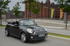10_ani_MINI_Cabriolet_small_800x533