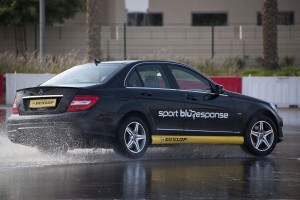 Dunlop-Sport-BluResponse-3