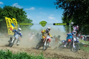 start in motocross cup