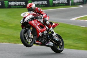 P90231422_lowRes_cadwell-park-uk-brit