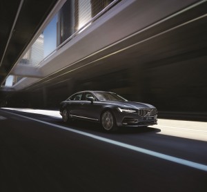 Volvo S90 China version exterior driving