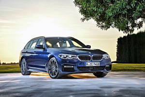 P90245023_lowRes_the-new-bmw-5-series