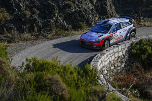 Hyundai_Motorsport_crews_target_tarmac_glory_at_Tour_de_Corse  (3)