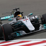 Lewis Hamilton obține o victorie categorică în China