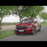 ŠKODA ENYAQ SPORTLINE iV: electrică, atractivă și dinamică